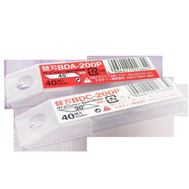 NT Cutter replacement blades pack, 40 pieces, for iC-1500P and D-series precision cutters.