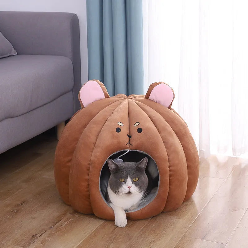 Enclosed cat litter box house in Bear design with short plush material and PP cotton fill, size M