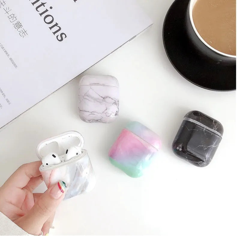 White crack marble pattern hard PC protective case for Apple AirPods charging box.