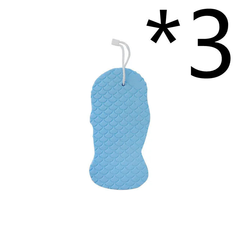 3D fish scale pattern bath sponge in white, grey, pink and light blue colours for body exfoliation
