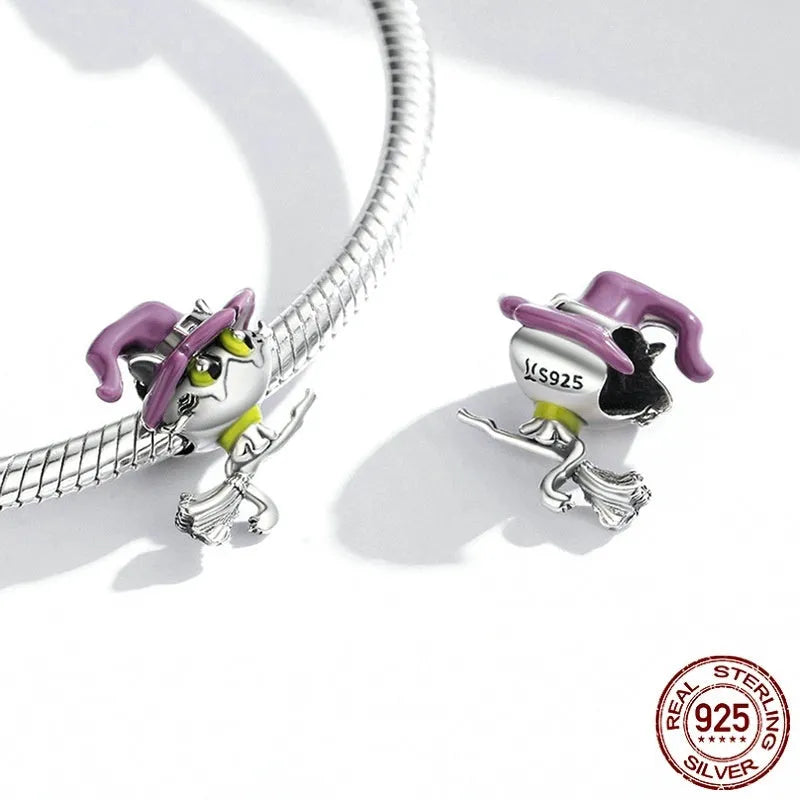 925 silver Halloween cat charm bead 1.4cm with hole for stringing on white background