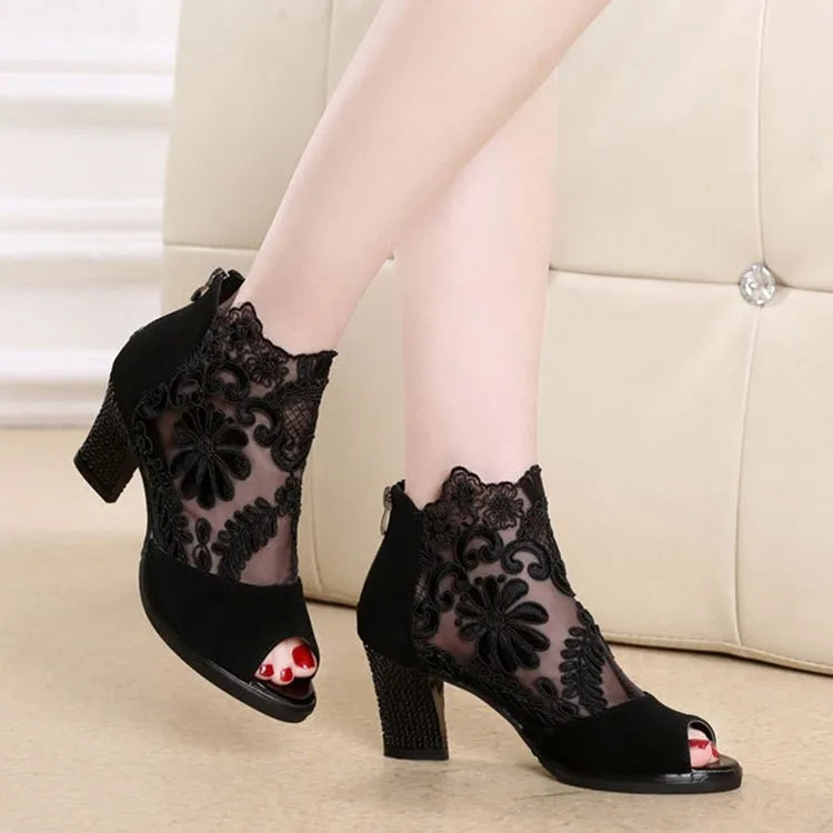 Women's black lace gladiator sandals with square high heel and peep toe design