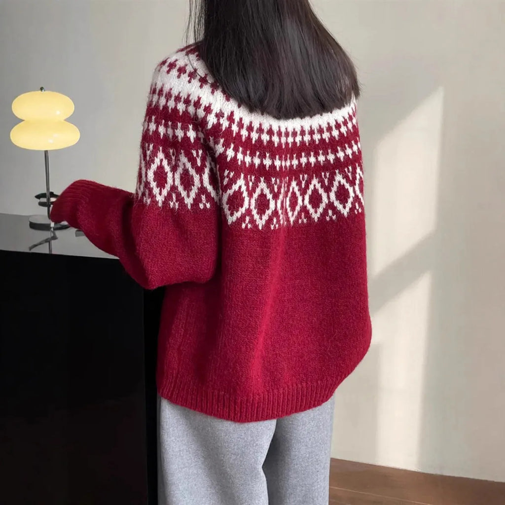 New round neck loose slimming Christmas style knitwear top in brown, red, and black with geometric pattern