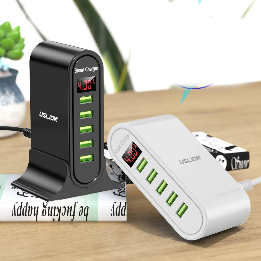 Smart LED digital display USB charger with indicator function, 4000mA, available in black or white with EU, UK, or US plug