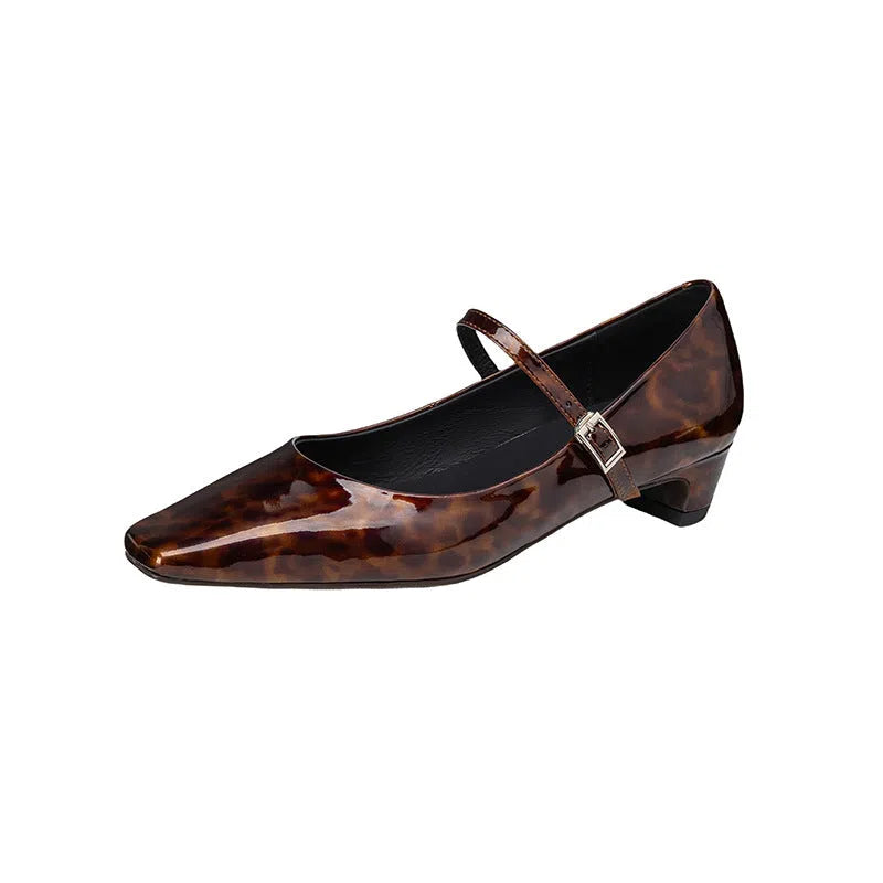 Women's low-cut shoes with square toe, 3cm chunky heel, buckle closure, genuine leather upper, colour hawksbill