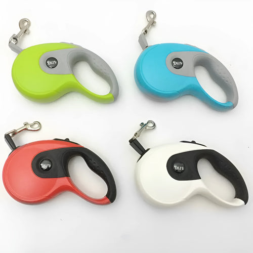 5 metre retractable dog leash with ABS housing and metal lock in blue