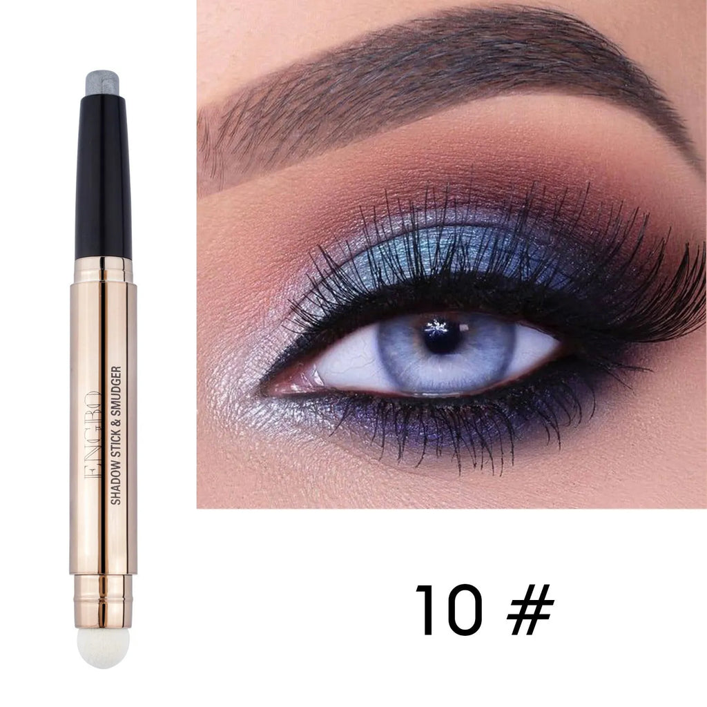 Monochrome eye shadow pen with pearlescent shimmer in champagne shade