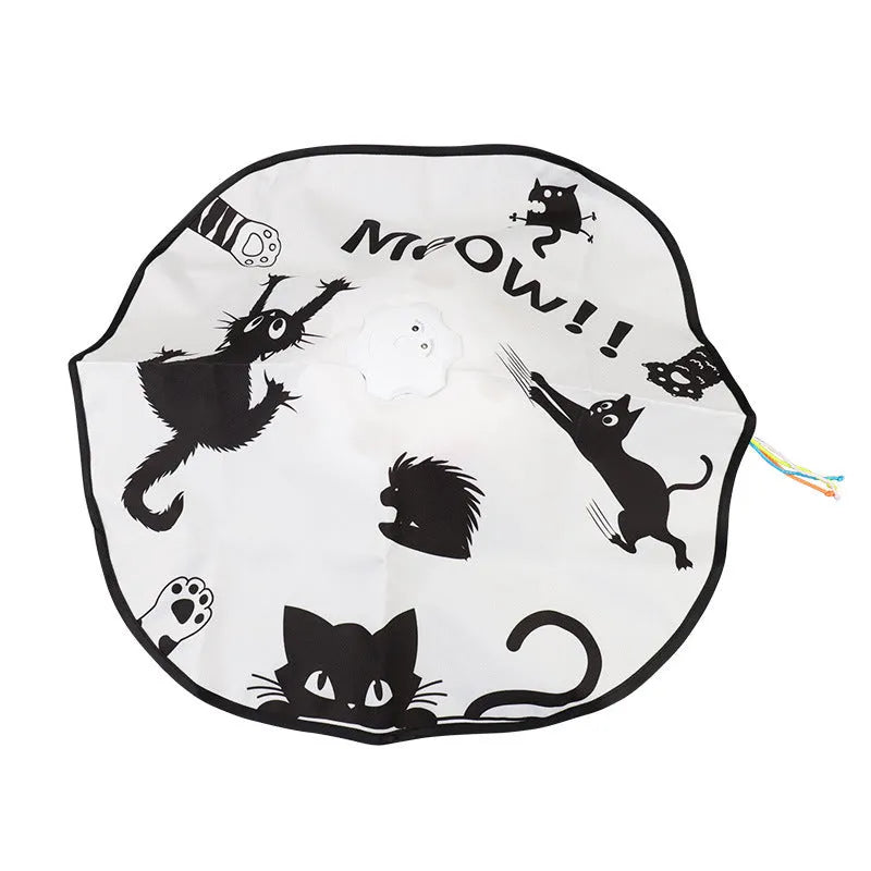 Plastic cat self-hi relief toy in picture colour measuring 19.8x11.5x19.5cm