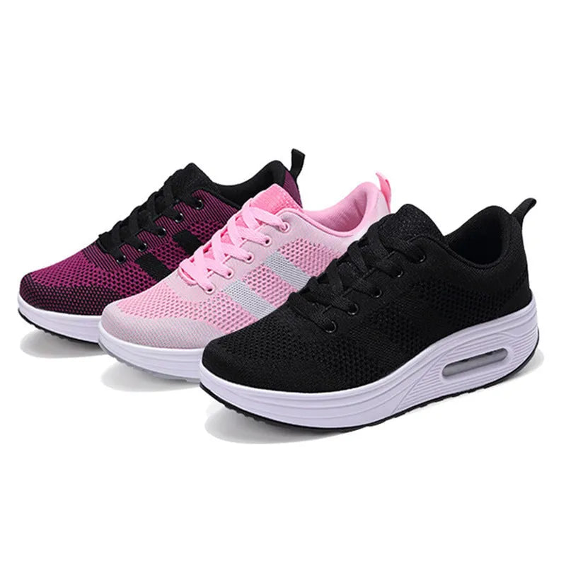Women's solid-colour flyknit platform casual shoes with a T-strap ribbon and vulcanised sole.
