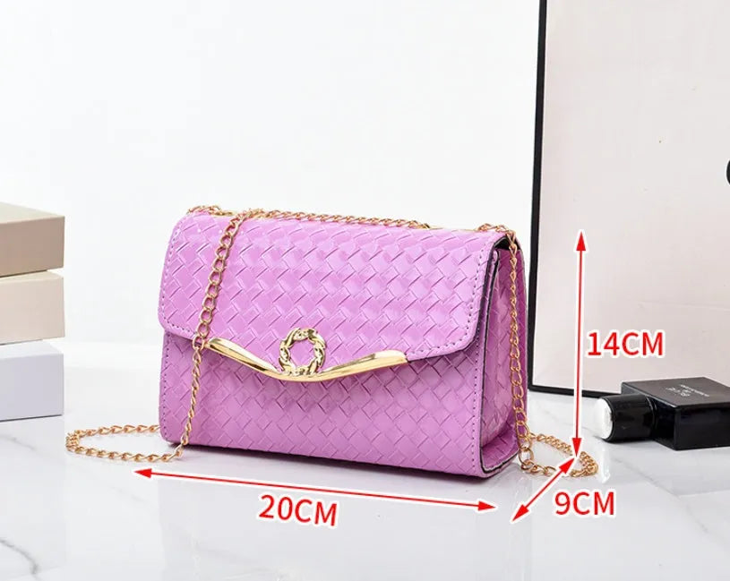 Small PU leather chain shoulder messenger bag in solid colour with woven detail and clamshell opening