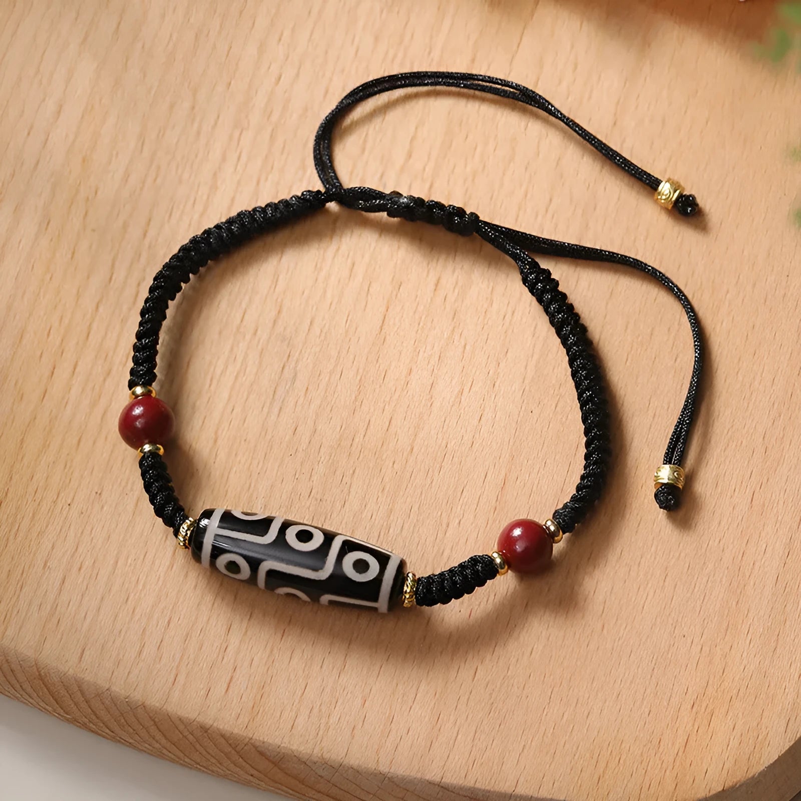 Adjustable Tibetan agate dzi bead bracelet showing traditional bead patterns