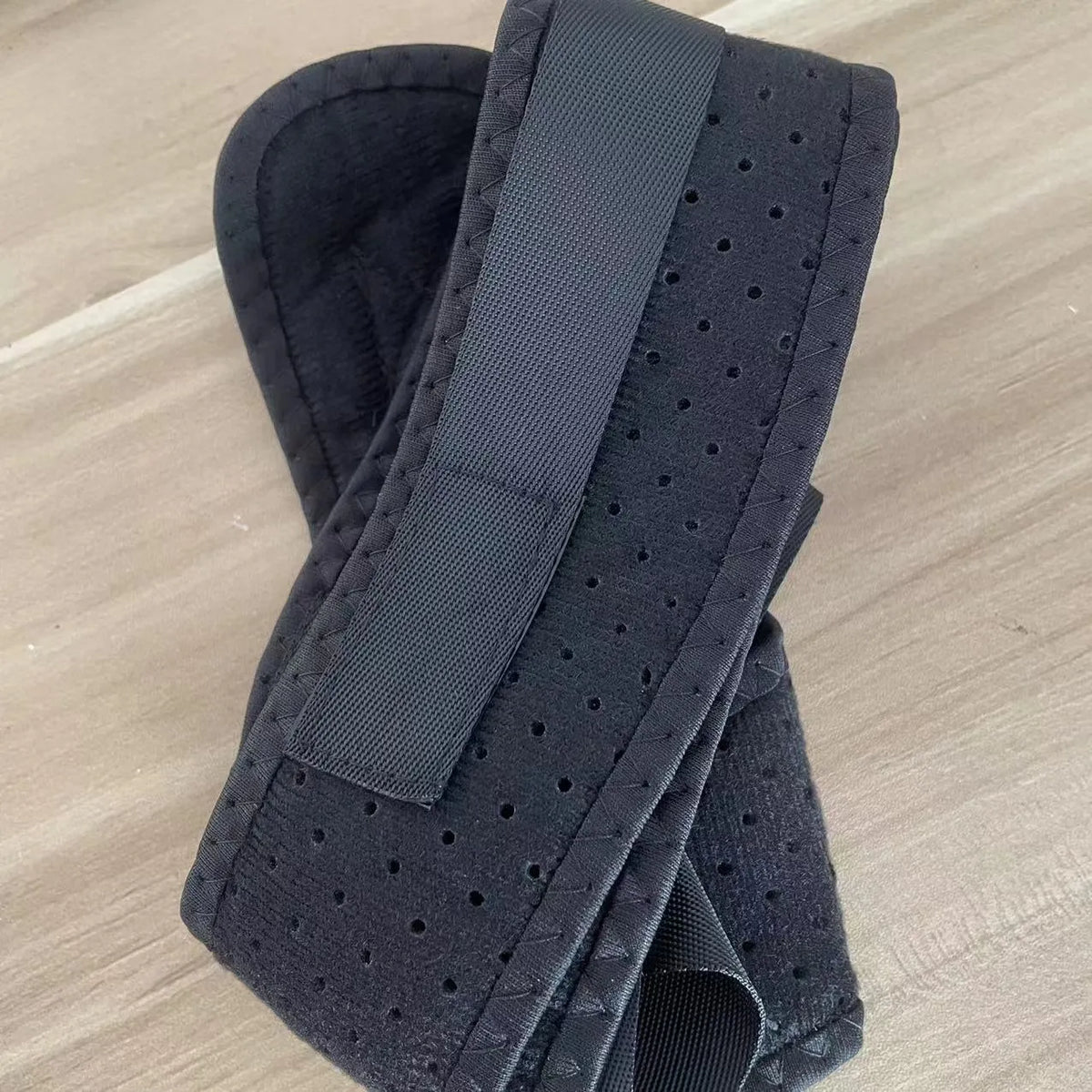Breathable nylon sitting posture correction belt for humpback prevention, free size, unisex design