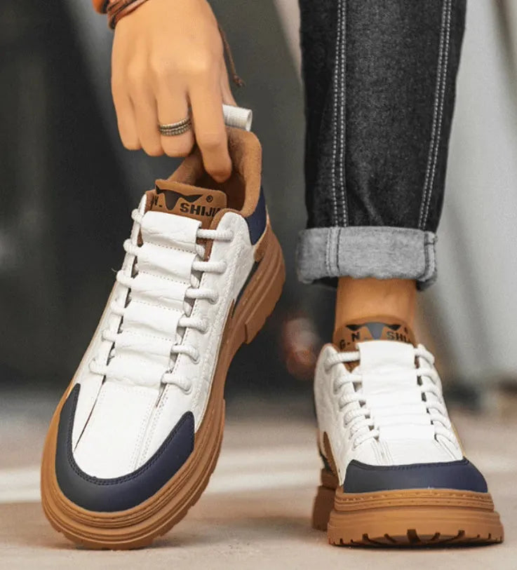 Black and white summer platform casual sneakers with thick rubber sole for height increase