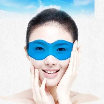 Reusable gel ice eyeshade in green colour for eye protection and cooling relief