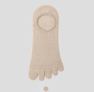 Modal five-finger ultra-thin breathable boat socks in solid colour, free size, invisible low-cut design for spring summer