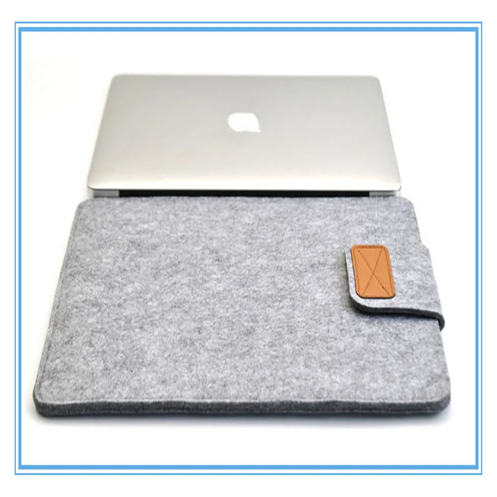 Felt laptop bag clamshell case in khaki colour for 11-15 inch tablets and notebooks with frosted texture