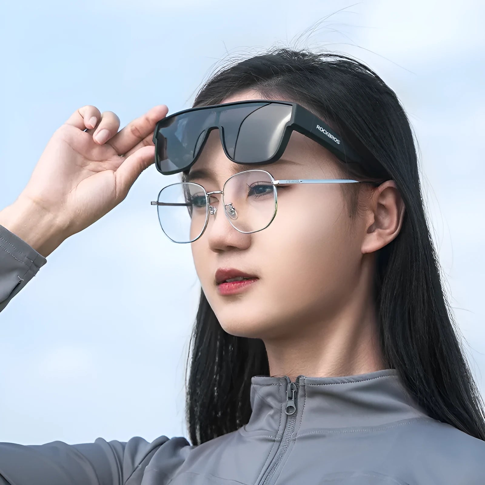 Cycling goggles with TAC lens and TR frame in full rim design for outdoor travel