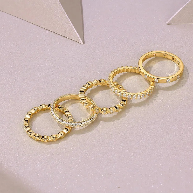 Golden Music wedding ring set with moissanite centre stone on gold-plated S925 silver band in gift box