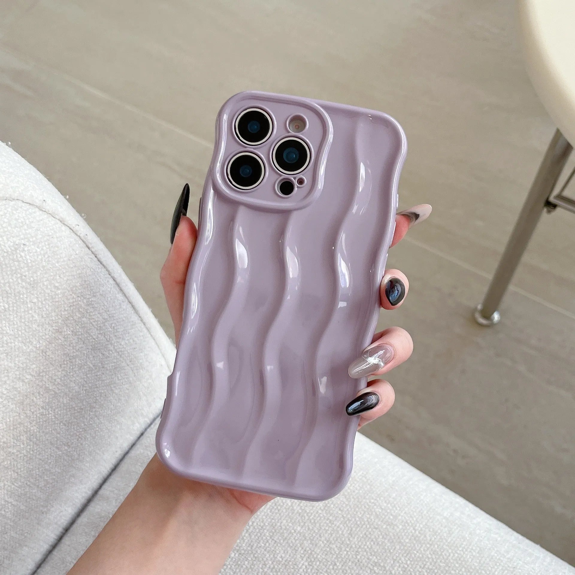 Electroplated wave stripe protective back cover case for iPhone 17 in various colours.