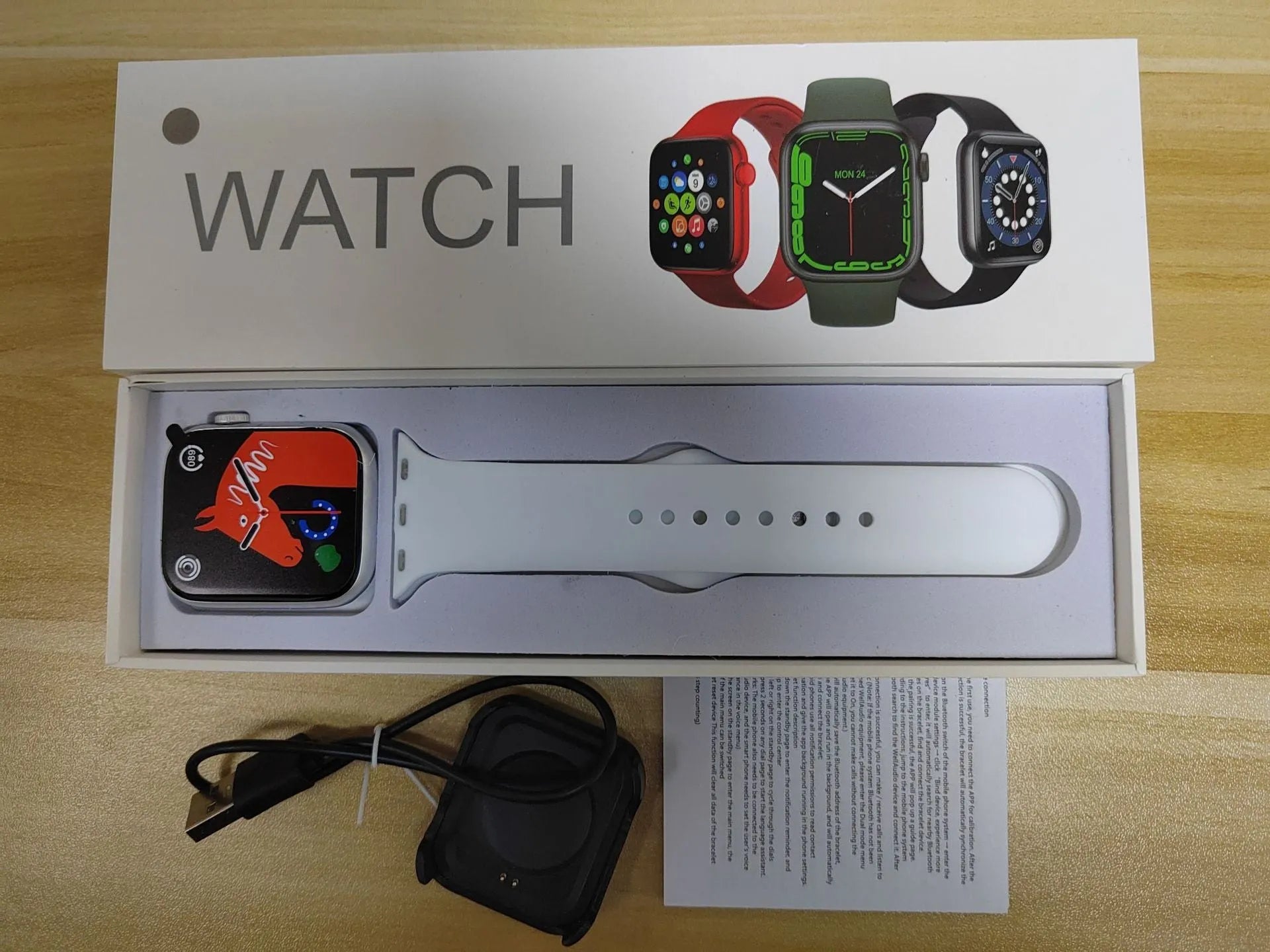 GT20 black smartwatch with alloy case and silicone strap showing heart rate monitoring on screen