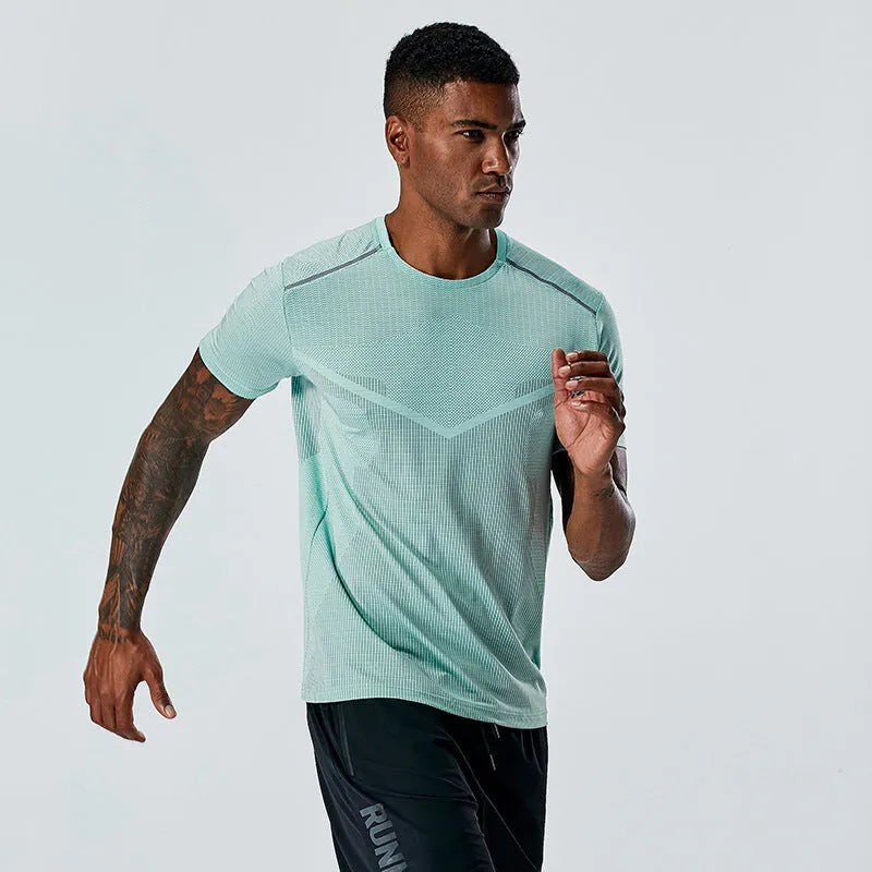 Quick-drying polyester T-shirt for men and women in Army Green colour, front view