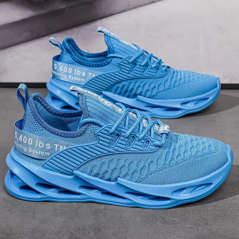 Women's FlyKnit casual shoe in a solid colour with mesh upper and round toe.
