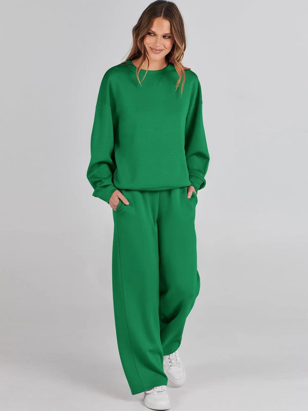 Colour block women's tracksuit with long sleeve top and matching trousers in black