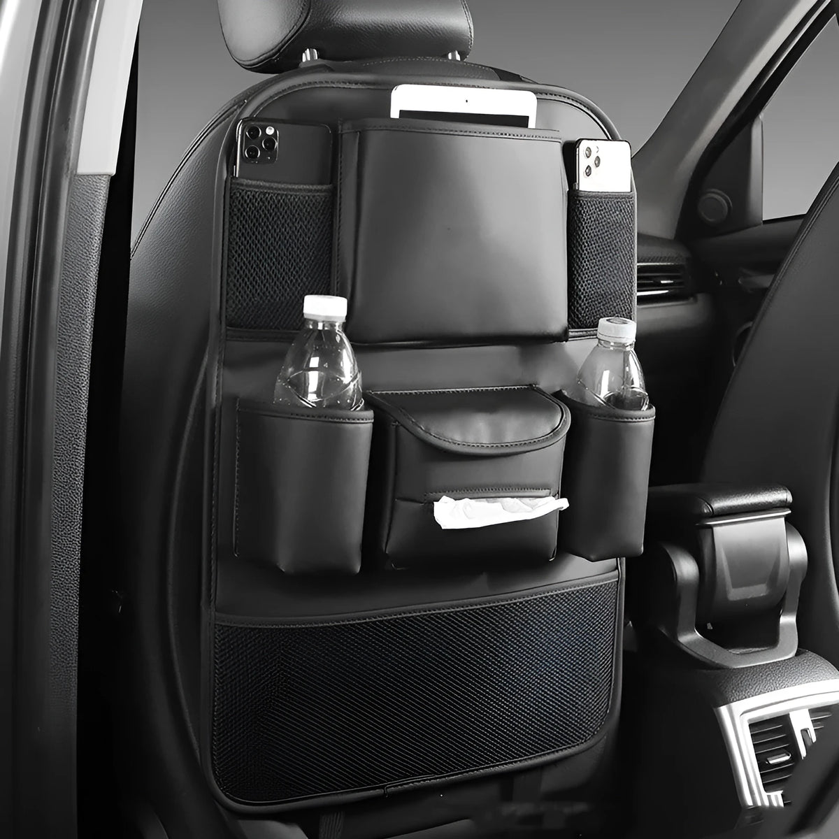 Car seat back storage bag in leather, suspended type, black finish on car seat back