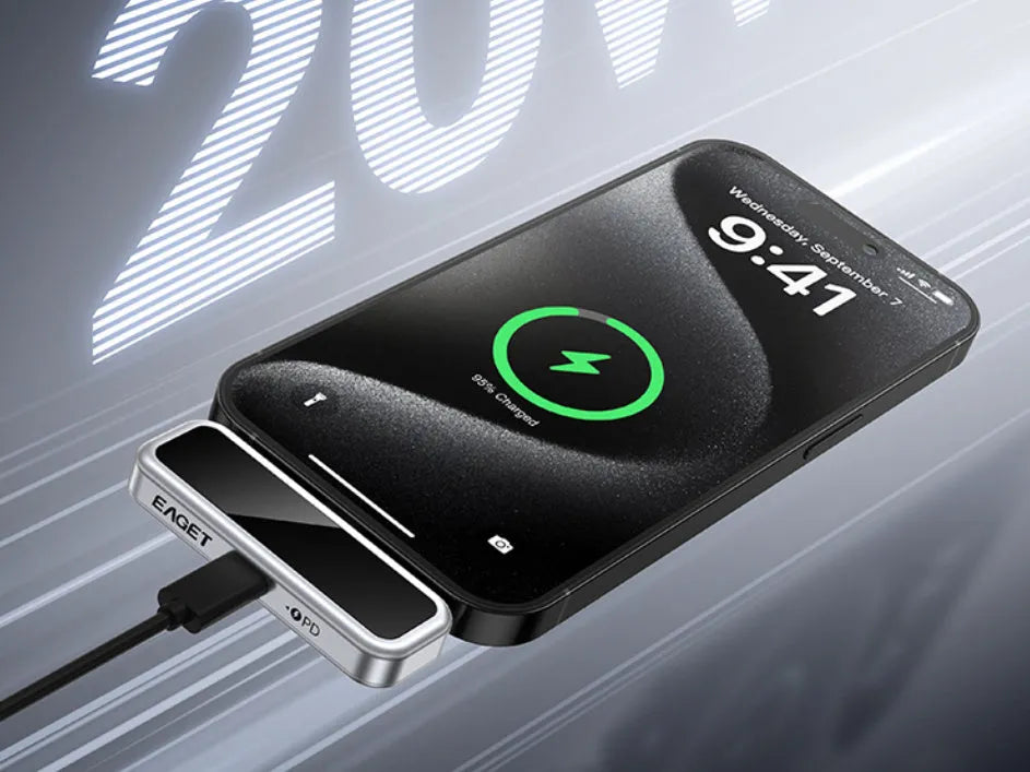 128GB Type-C USB flash drive in silver for mobile phone and computer data transfer