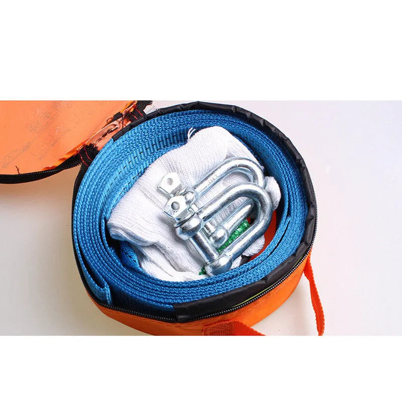 Blue polyester elastic tow rope with hook fixers, 5 metres long, 8 ton break strength for car towing