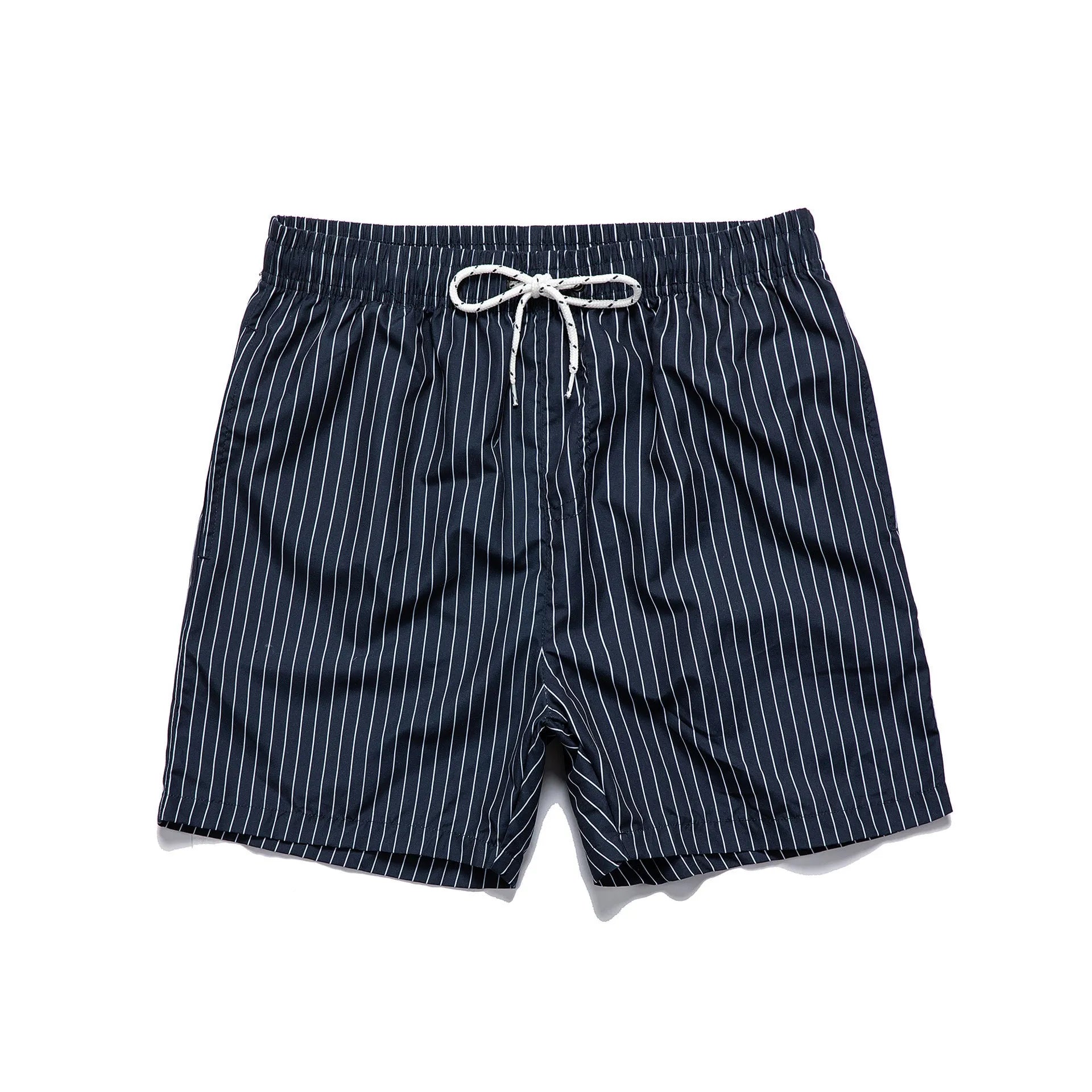 Striped casual shorts in light blue with straight leg opening and triangle lining detail.
