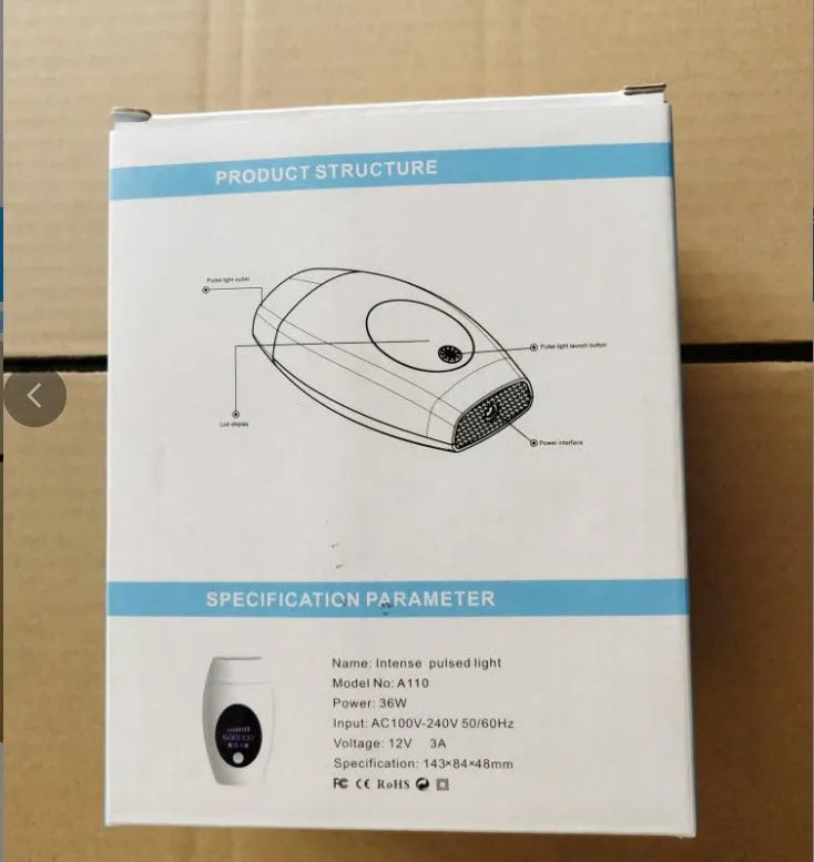 Laser hair remover with LCD display, 600,000 flashes, compact design, white finish