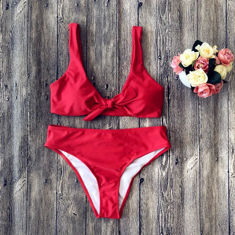 Multicolour pure colour bikini set in polyester fibre, sleeveless design, available in black, pink, red, white, wine red, sizes S M L XL