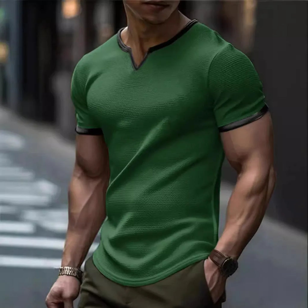 Colour-block V-neck sports t-shirt with waffle knit texture in polyester fabric for outdoor athletic activities