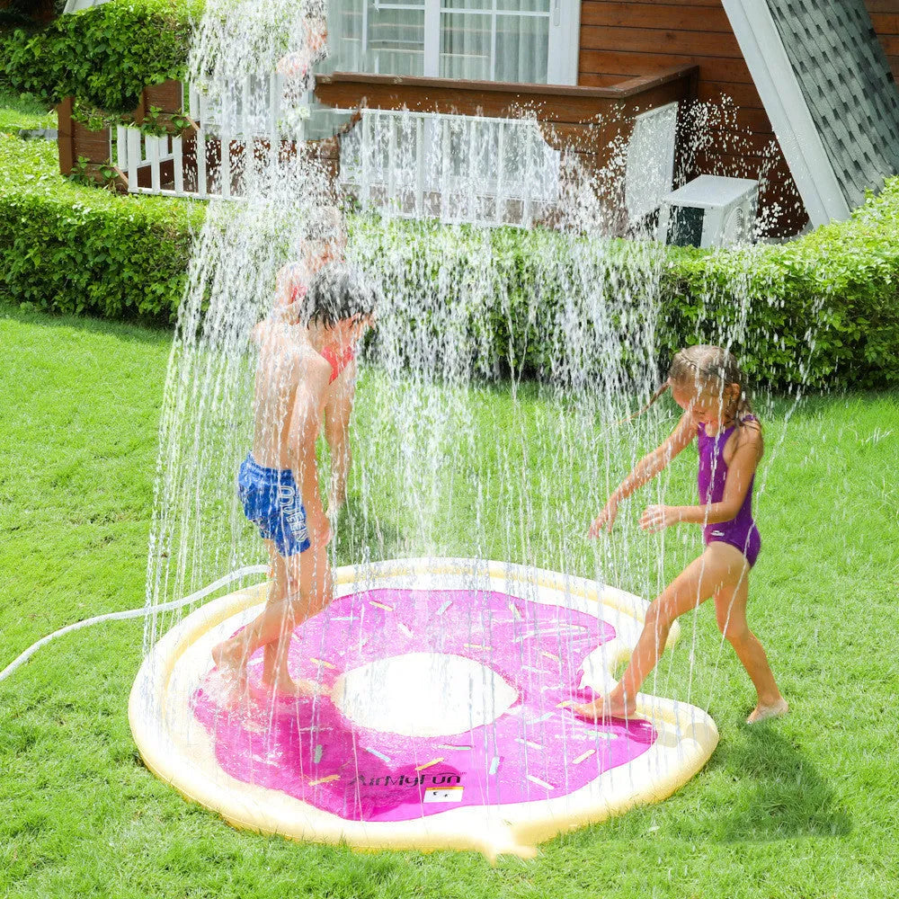 Children's water spray mat 170x170cm watermelon print on grass with water spray active