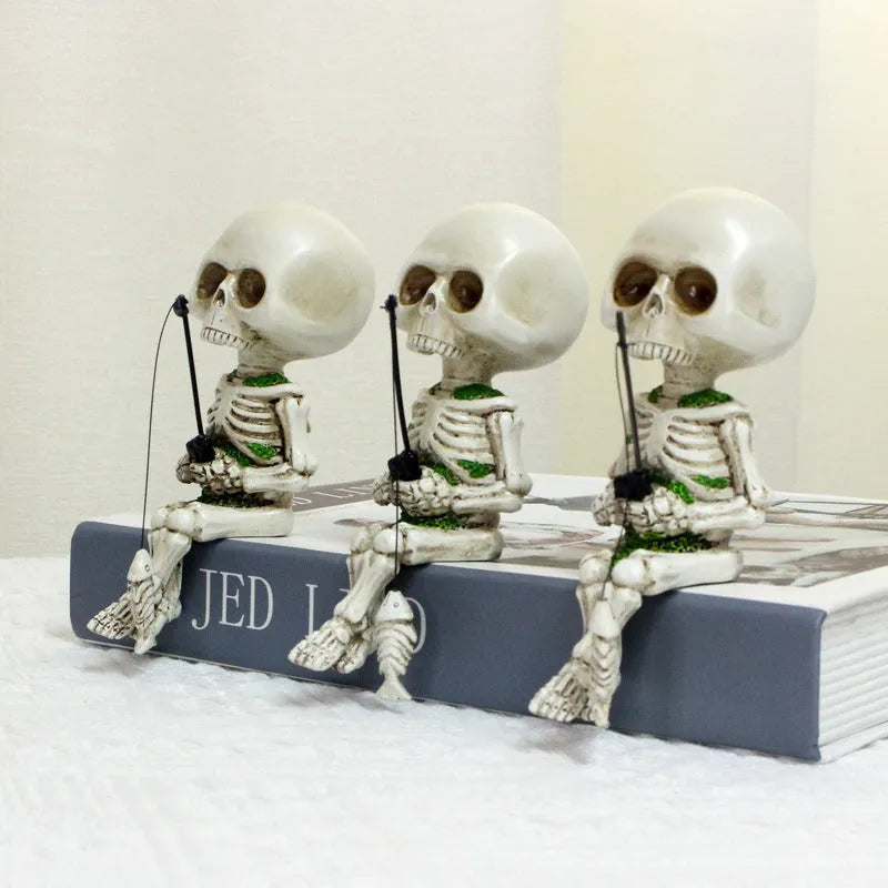 Halloween resin skull ornament for aquarium courtyard micro landscape in fishing skull colour