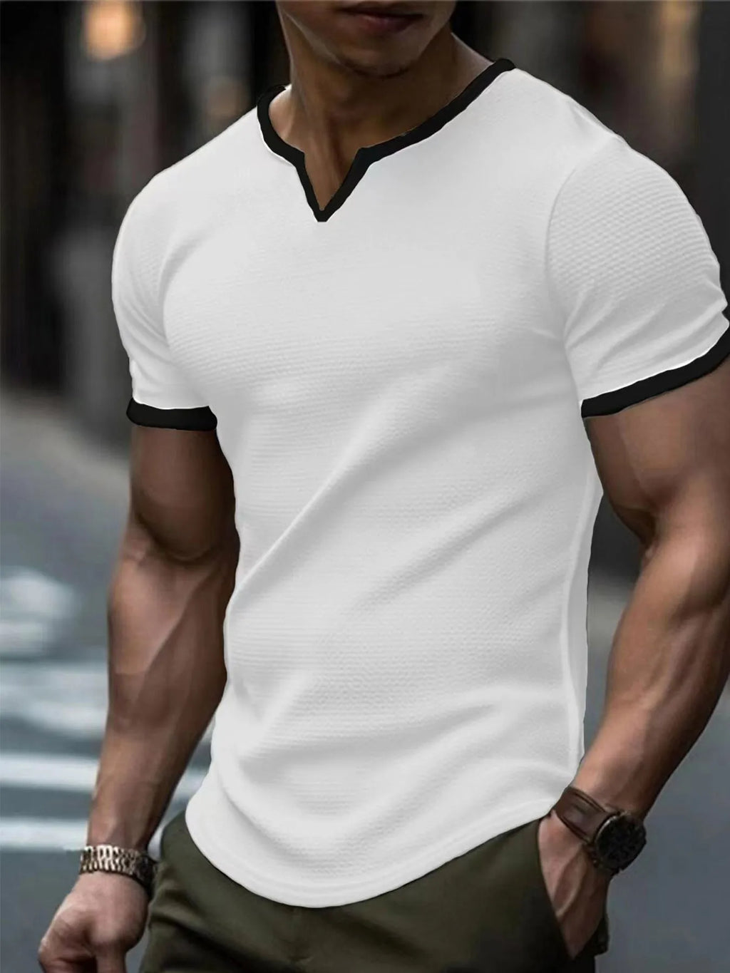 Colour-block V-neck sports t-shirt with waffle knit texture in polyester fabric for outdoor athletic activities