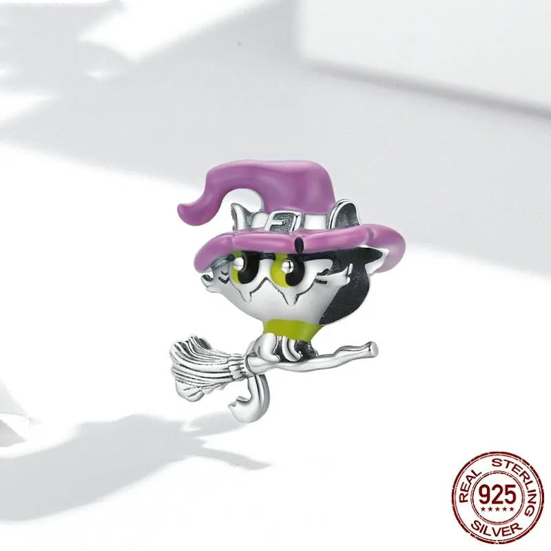 925 silver Halloween cat charm bead 1.4cm with hole for stringing on white background