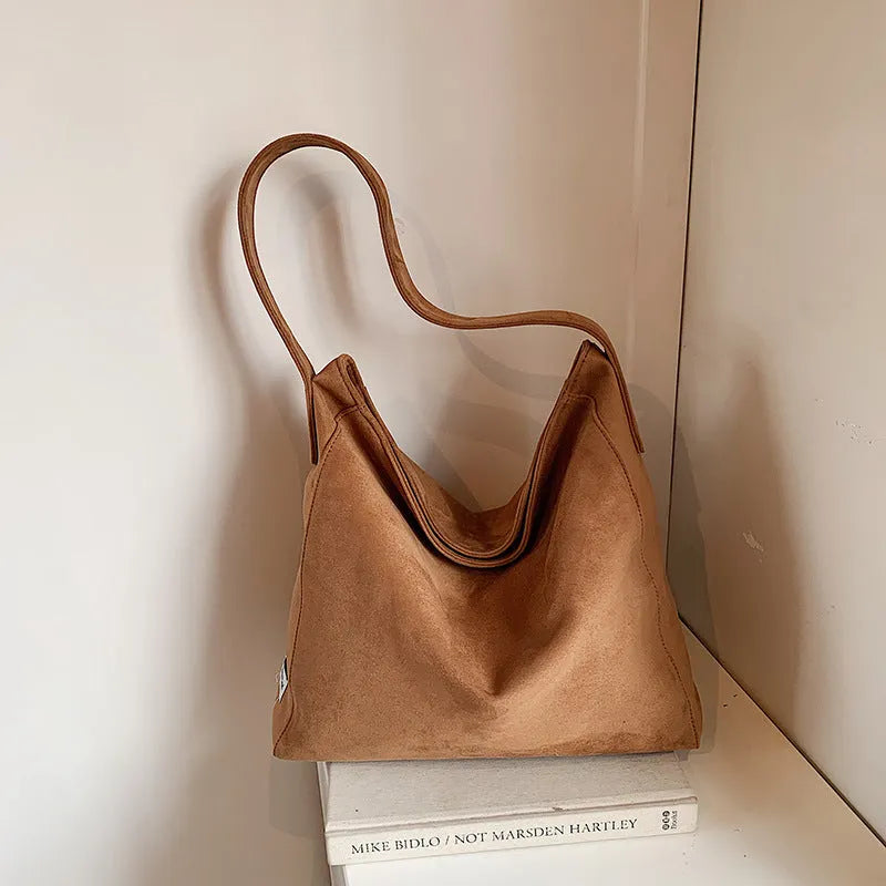Women's leopard print large capacity tote bag in brown PU material with horizontal square shape and shoulder strap