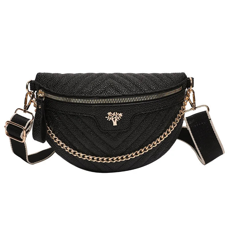 Women's one-shoulder chain crossbody bag in white PU with sandwich pocket and zipper change bag on a model