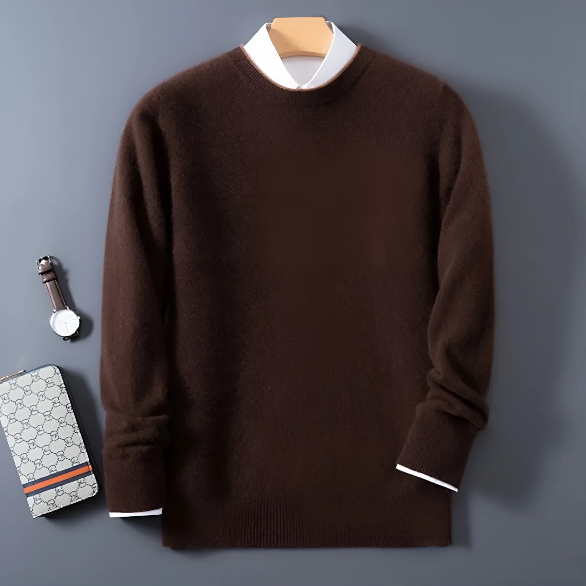 Men's loose-fit woolen pullover in dark grey, pullover style, standard wool yarn, conventional sleeves