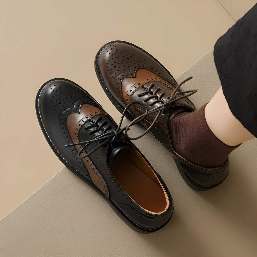 Brown women's sheepskin stitching retro brogue leather shoes with low heel and cross strap