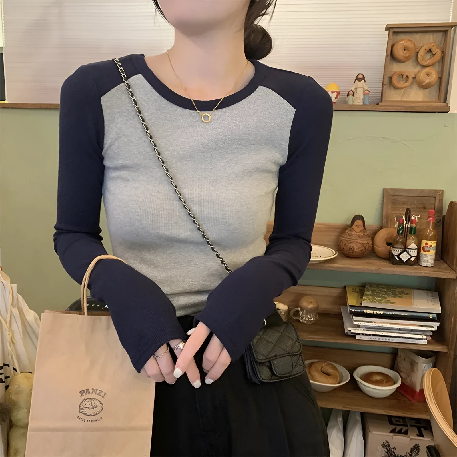 Women's slim fit viscose top with long princess sleeves in dark blue, short 40cm length.