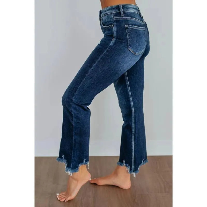 Women's solid colour denim trousers with a hand-worn finish in dark blue and light blue