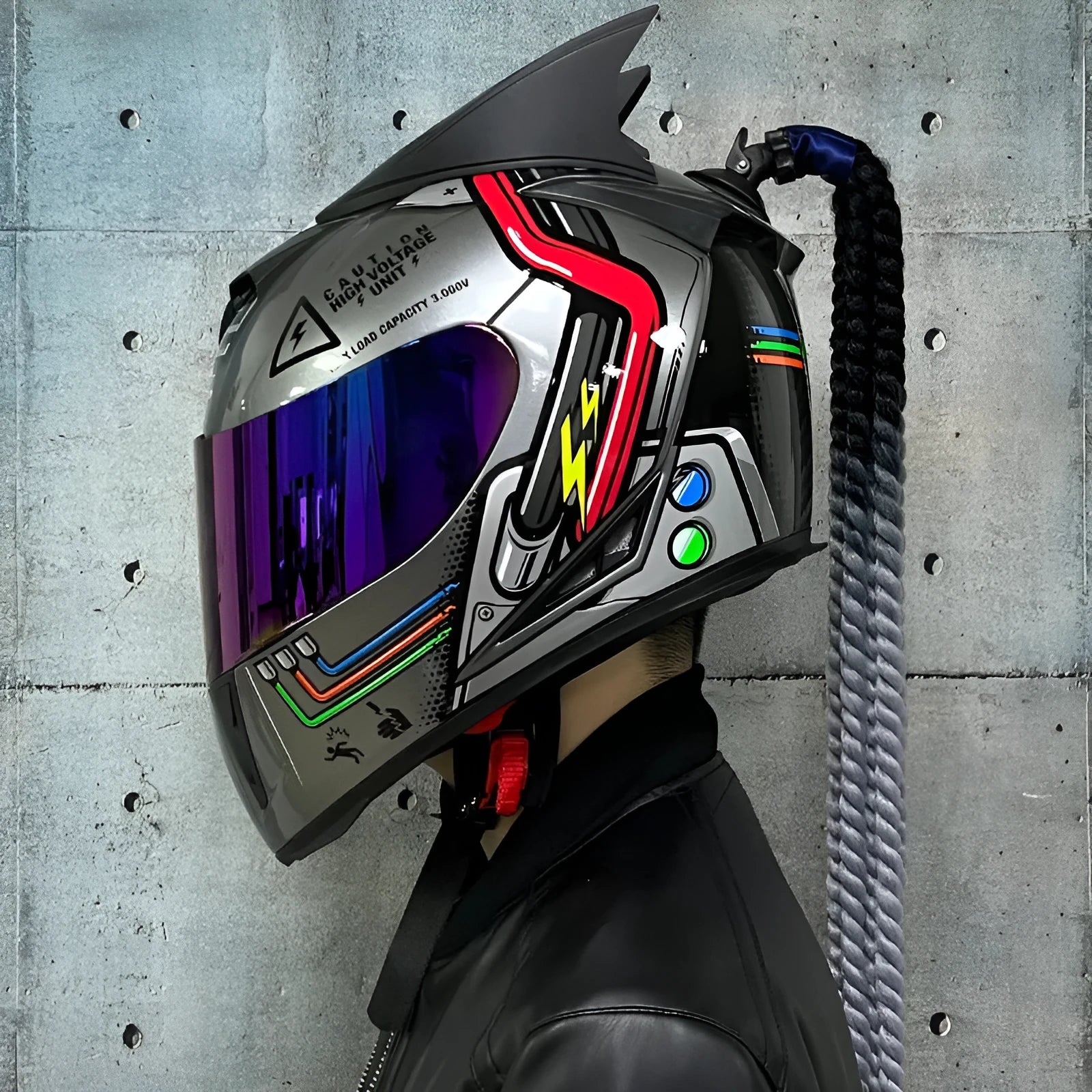 Couples motorcycle helmet full face design in ABS with graphic patterns
