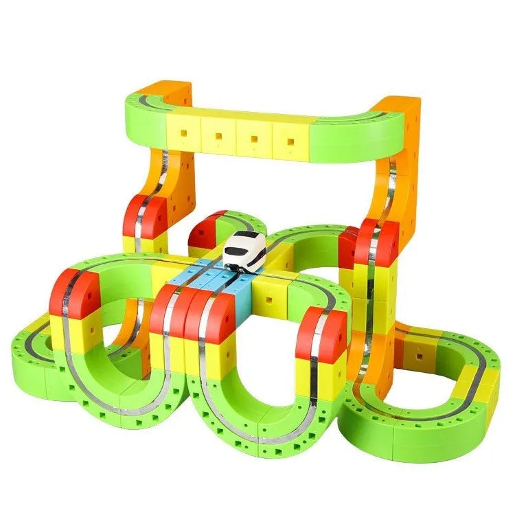 Upgrade Plus-sized variable magnetic force track train set with ABS plastic magnetic rail car