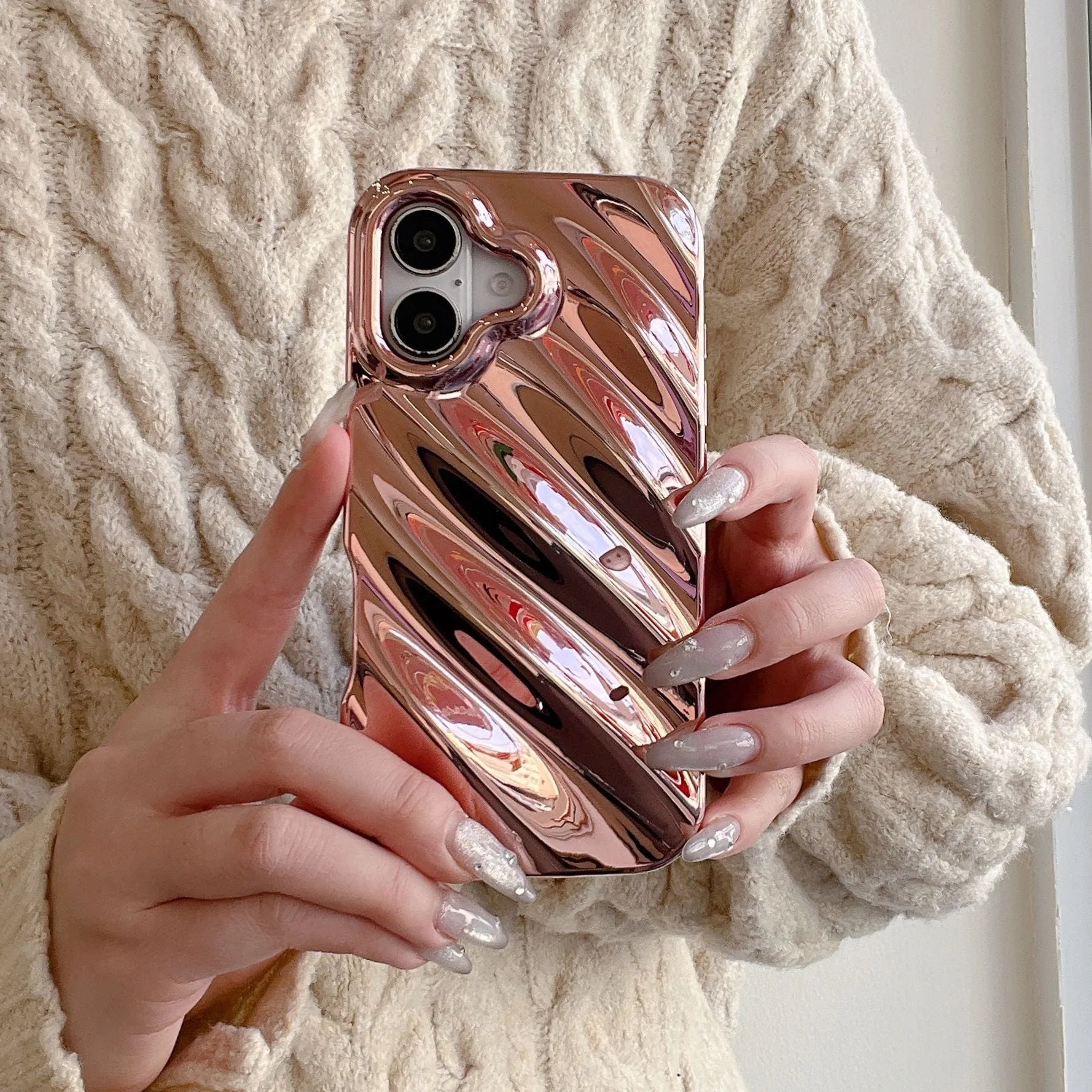 TPU water ripple phone case for iPhone in black with anti-fingerprint finish