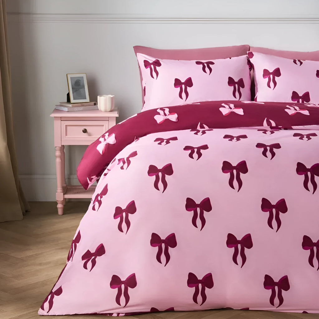 Bow pattern digital print bedding set with bowknot design on chemical fibre duvet cover and pillowcases