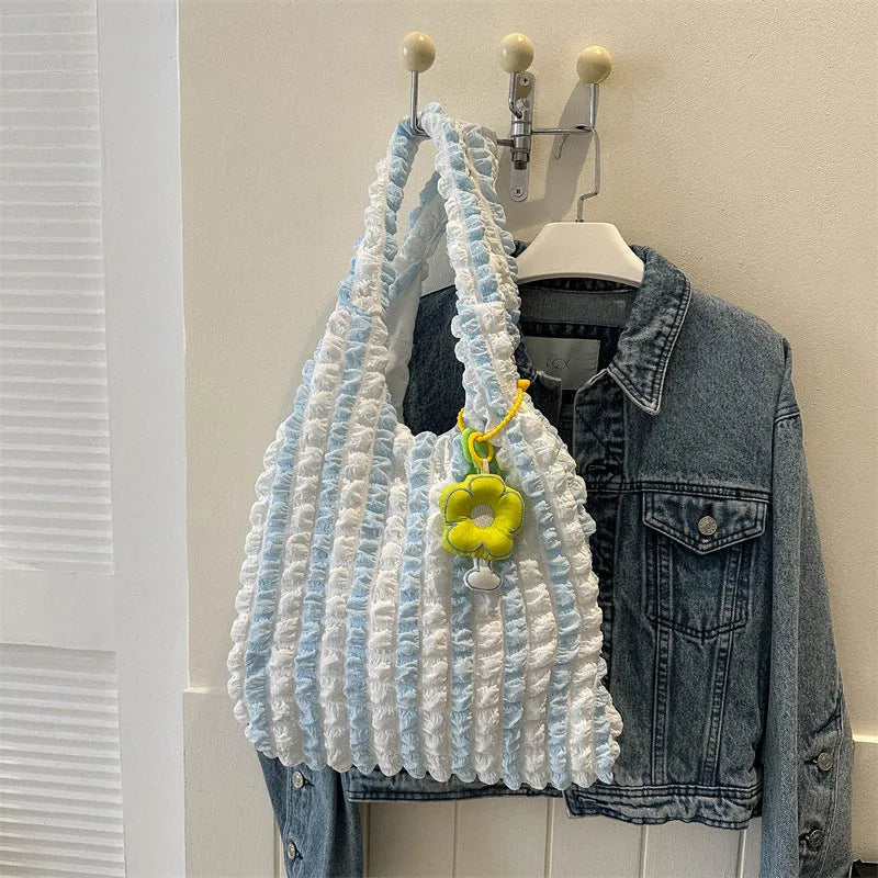 Women's pleated bubble shoulder bag in square vertical shape with three-dimensional pockets