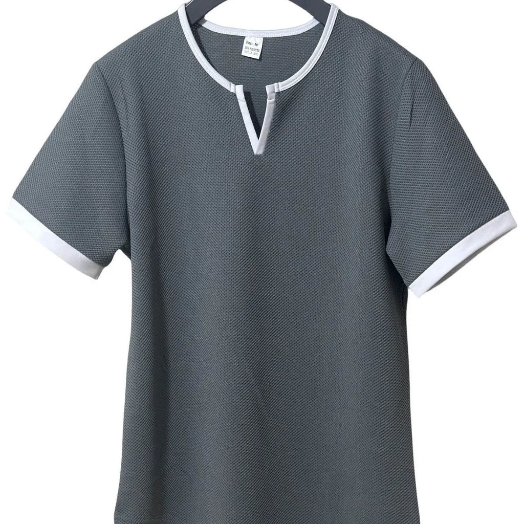 Colour-block V-neck sports t-shirt with waffle knit texture in polyester fabric for outdoor athletic activities
